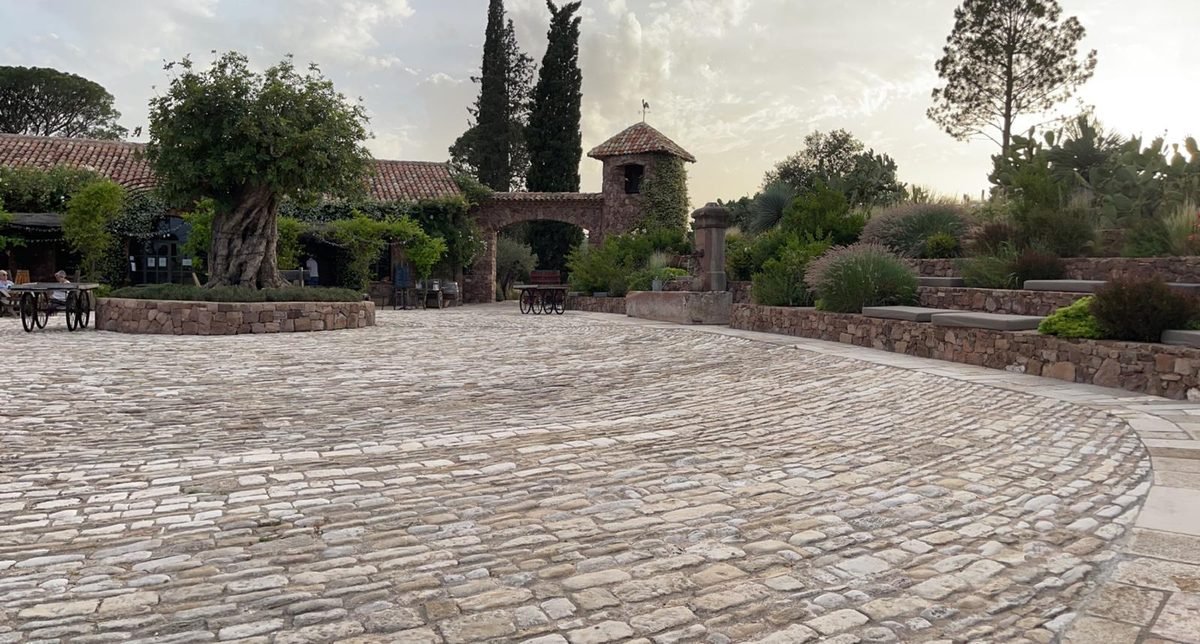 Réalisé par Bâti Pierres dans le Var